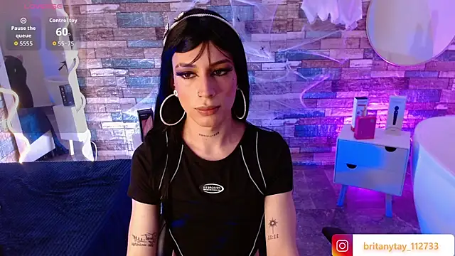 boyfox tay online show from November 2025 03:38:01 AM