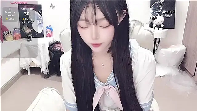 Snapshot of -EEBABY chatting on June 2026 02:37:02 PM -EEBABY online show from June 2026 02:37:02 PM