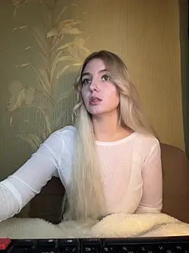 Snapshot of sindi_love_u chatting on October 2025 08:48:01 AM sindi love u online show from October 2025 08:48:01 AM