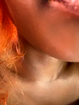 Snapshot of Caramel_Mellow chatting on October 2025 12:03:02 PM Caramel Mellow online show from October 2025 12:03:02 PM