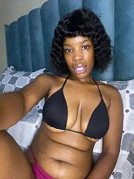 Caramel Mellow online show from February 2026 01:53:01 AM