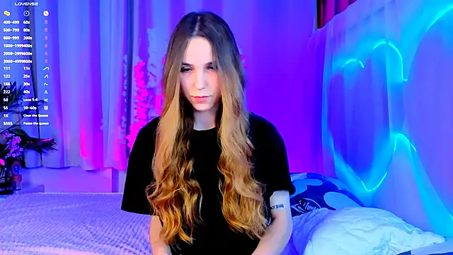 -CindyLou online show from September 2025 08:47:02 PM