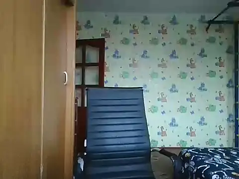 chiraq1945 online show from November 2025 06:30:02 AM