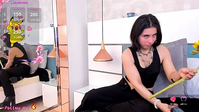 Snapshot of Ashkoreh chatting on September 2025 06:53:01 PM Ashkoreh online show from September 2025 06:53:01 PM