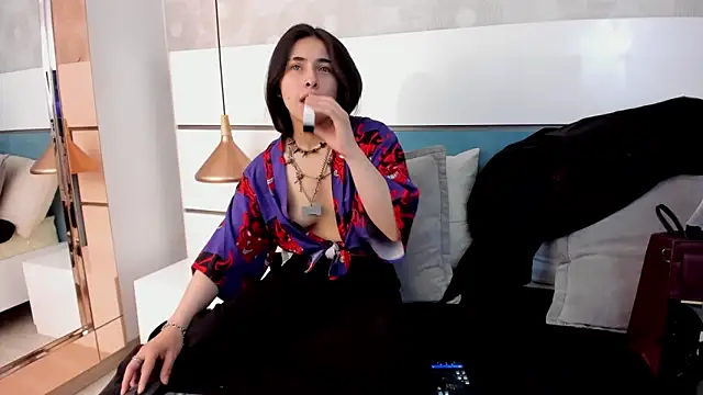 Ashkoreh online show from March 2026 09:16:02 PM