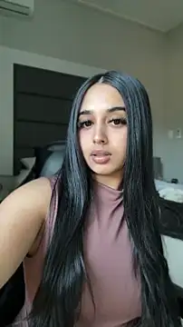 LilMisIndianx online show from April 2026 05:44:02 AM