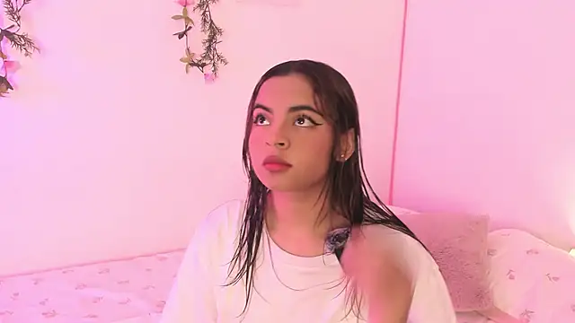 valy shyness online show from October 2025 08:08:01 PM