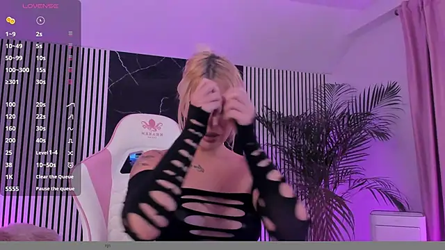 daisyblushh online show from November 2025 07:38:01 PM