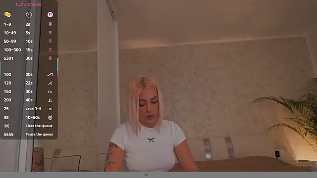 Snapshot of daisyblushh chatting on January 2026 03:16:01 PM daisyblushh online show from January 2026 03:16:01 PM