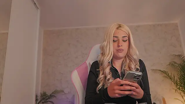 daisyblushh online show from March 2026 04:34:01 PM