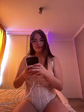 Snapshot of JosefaSweet chatting on July 2026 03:18:01 PM JosefaSweet online show from July 2026 03:18:01 PM