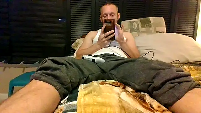 Snapshot of Scott654538 chatting on April 2026 06:10:02 PM Scott654538 online show from April 2026 06:10:02 PM