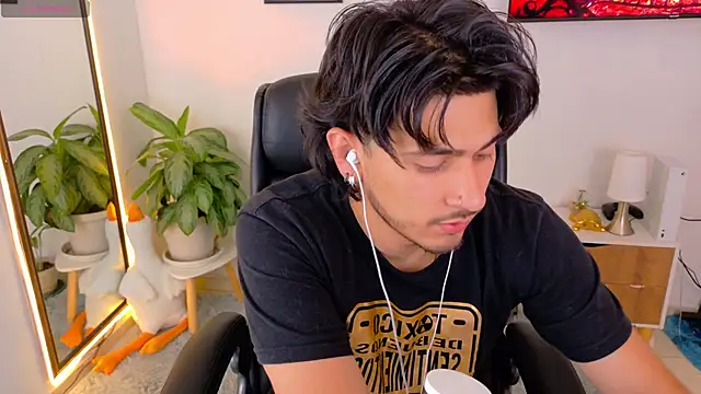 Elian savoy online show from September 2025 01:40:02 AM