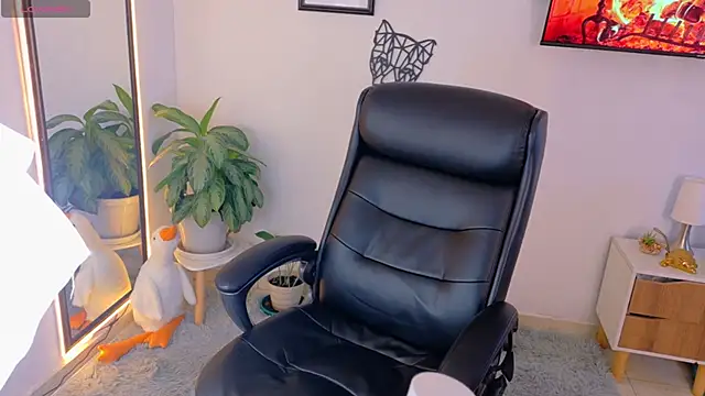 Elian savoy online show from September 2025 09:20:02 PM