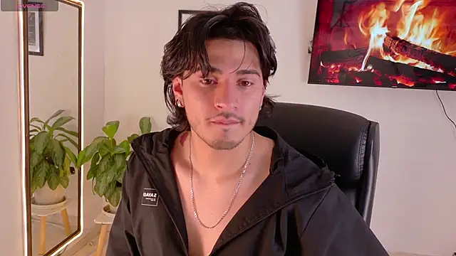 Elian savoy online show from November 2025 12:27:02 AM