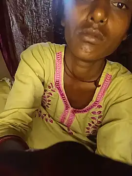 Snapshot of Babhi_Love chatting on June 2026 10:47:02 PM Babhi Love online show from June 2026 10:47:02 PM