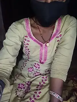 Snapshot of Babhi_Love chatting on July 2026 06:44:02 AM Babhi Love online show from July 2026 06:44:02 AM