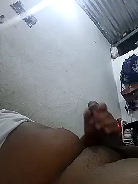 negro08  online show from April 2026 06:25:01 PM