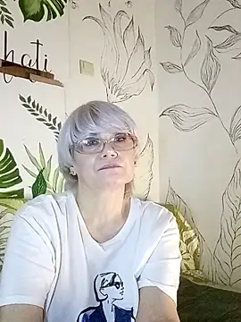 Catty Lady online show from January 2026 07:11:01 PM