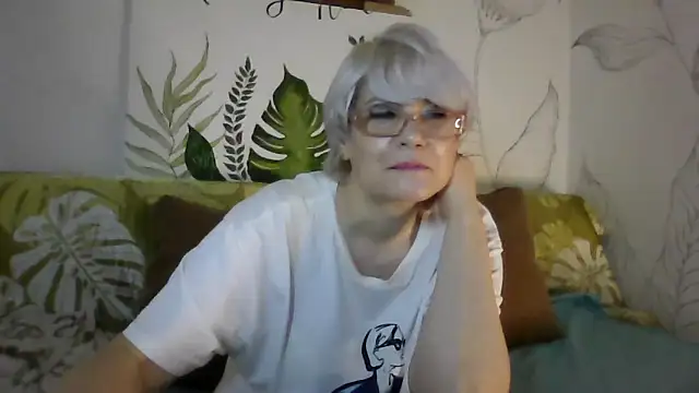 Catty Lady online show from February 2026 07:31:02 PM