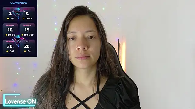 Snapshot of Sarasavage chatting on January 2026 11:59:02 AM Sarasavage online show from January 2026 11:59:02 AM