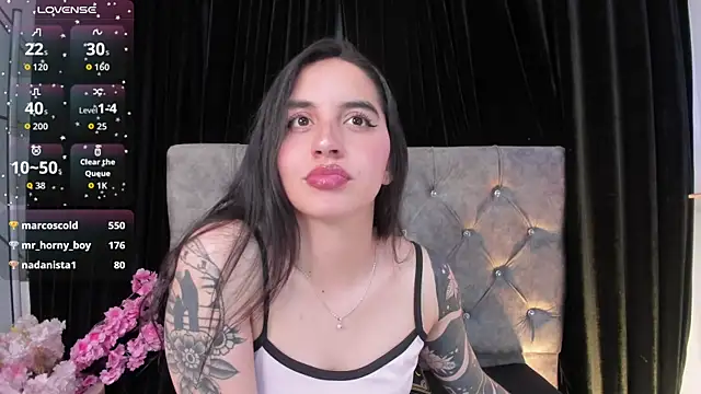 kaylee lee online show from November 2025 04:34:02 AM