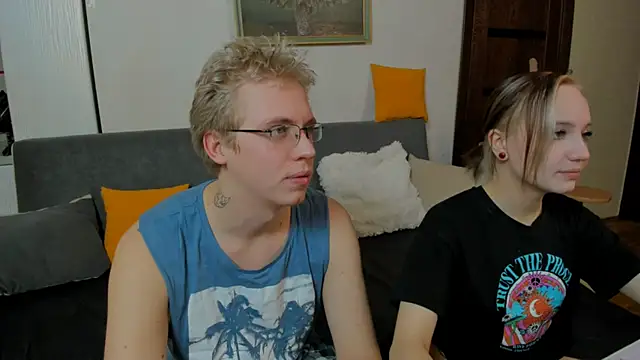 SammySccott online show from November 2025 07:56:01 AM