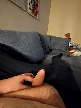 Kuramax4 online show from January 2026 10:42:02 AM