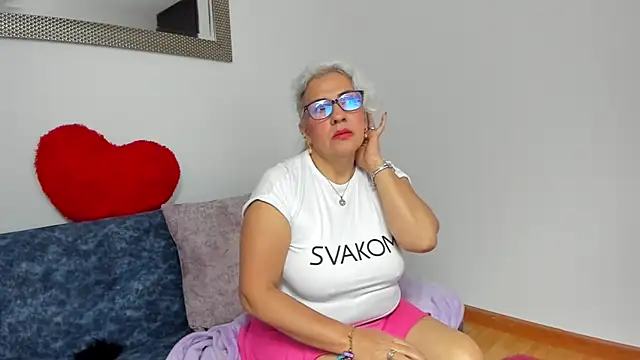 marilyn70 online show from February 2026 09:55:01 PM