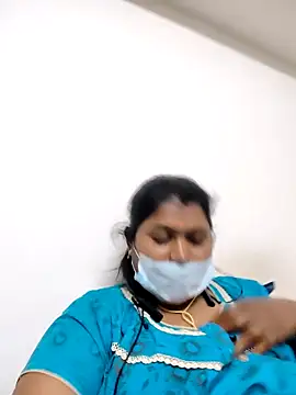 Snapshot of tamil_Miraclequeen chatting on November 2025 05:01:02 PM tamil Miraclequeen online show from November 2025 05:01:02 PM