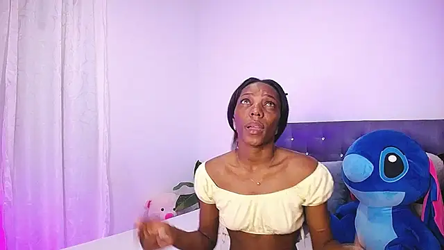 Snapshot of BryanaSmith21 chatting on September 2025 05:26:03 PM BryanaSmith21 online show from September 2025 05:26:03 PM