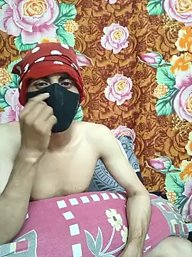 Seducing couple online show from October 2025 06:24:01 PM