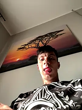 Lucamilano1991 online show from October 2025 02:17:02 PM