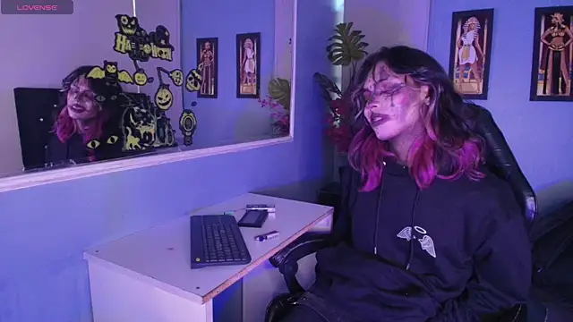 Snapshot of dandii_69 chatting on October 2025 10:39:01 PM dandii 69 online show from October 2025 10:39:01 PM