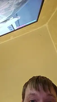 Snapshot of gazb90 chatting on October 2025 06:31:01 PM gazb90 online show from October 2025 06:31:01 PM