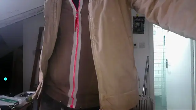 mista sista fista online show from April 2026 06:05:02 PM