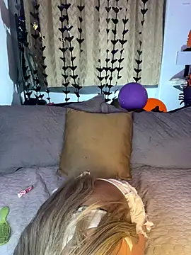 terra sunligth online show from October 2025 09:59:02 PM