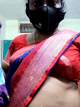 Snapshot of papukurty chatting on December 2025 05:10:02 PM papukurty online show from December 2025 05:10:02 PM