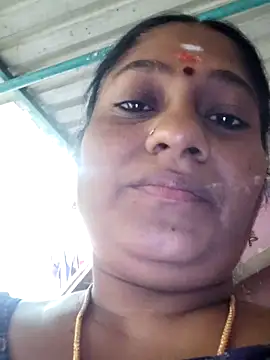 Snapshot of papukurty chatting on December 2025 06:22:02 AM papukurty online show from December 2025 06:22:02 AM