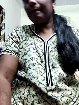 Snapshot of papukurty chatting on February 2026 02:05:01 PM papukurty online show from February 2026 02:05:01 PM