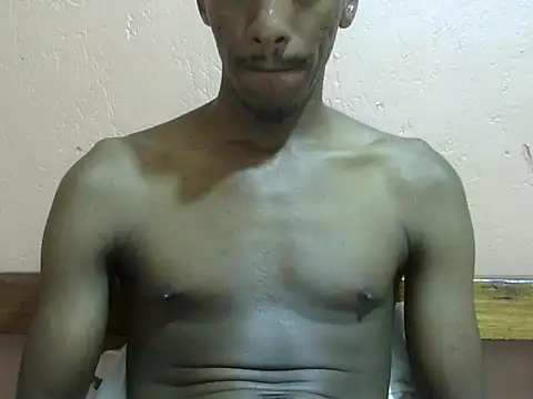 Snapshot of shadez94 chatting on October 2025 10:30:01 PM shadez94 online show from October 2025 10:30:01 PM