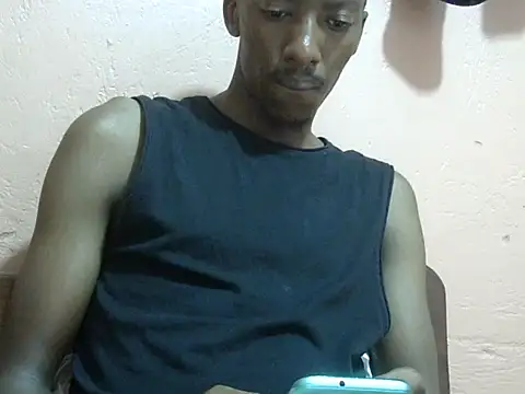 Snapshot of shadez94 chatting on October 2025 03:11:02 PM shadez94 online show from October 2025 03:11:02 PM