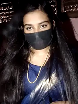 umairahaasan 1 online show from October 2025 10:05:02 AM