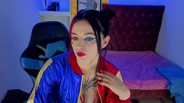 Snapshot of _lucia_21 chatting on October 2025 02:00:01 AM lucia 21 online show from October 2025 02:00:01 AM