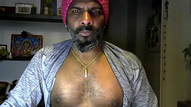 frenchblackc31 online show from February 2026 06:03:01 PM