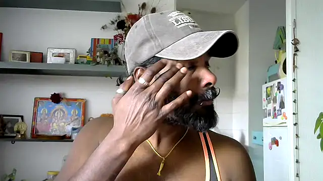 frenchblackc31 online show from May 2026 01:38:01 PM