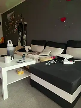 Snapshot of 1Richrichard1 chatting on June 2026 10:17:02 AM 1Richrichard1 online show from June 2026 10:17:02 AM