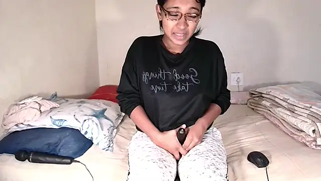 indiansweetflava online show from July 2026 11:47:02 AM