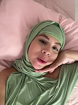 Snapshot of cala_borhan chatting on July 2026 10:34:02 PM cala borhan online show from July 2026 10:34:02 PM