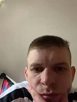 macho1347 online show from April 2026 02:14:01 PM